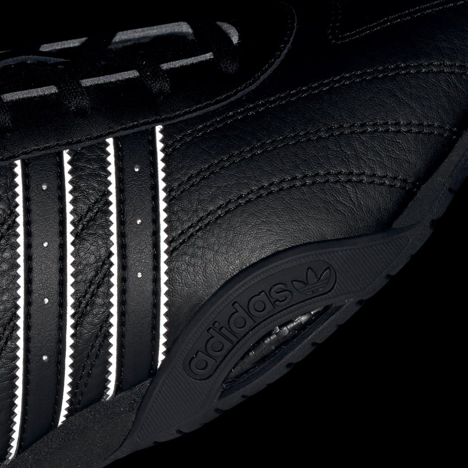 CHAUSSURE ADIRACER LO MERCEDES AMG PETRONAS F1 TEAM