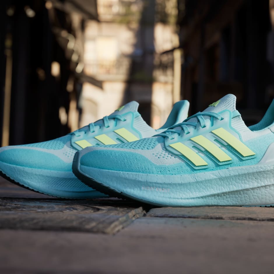 Ultraboost 5 Shoes