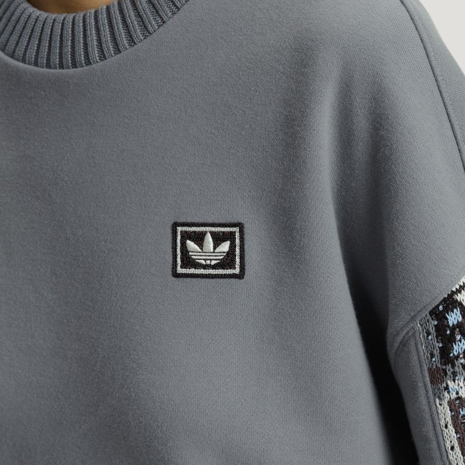 CRAFTED 圓領衛衣