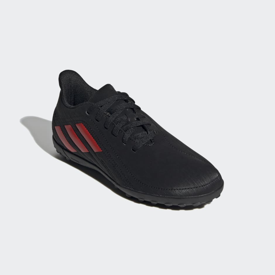 Deportivo Turf Boots