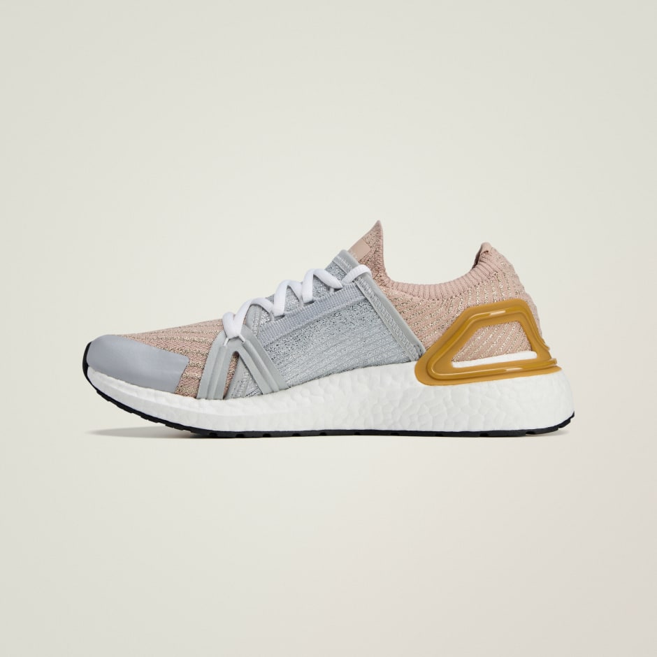 Pantofi adidas by Stella McCartney Ultraboost DNA