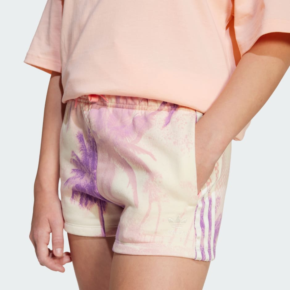 شورت للأطفال