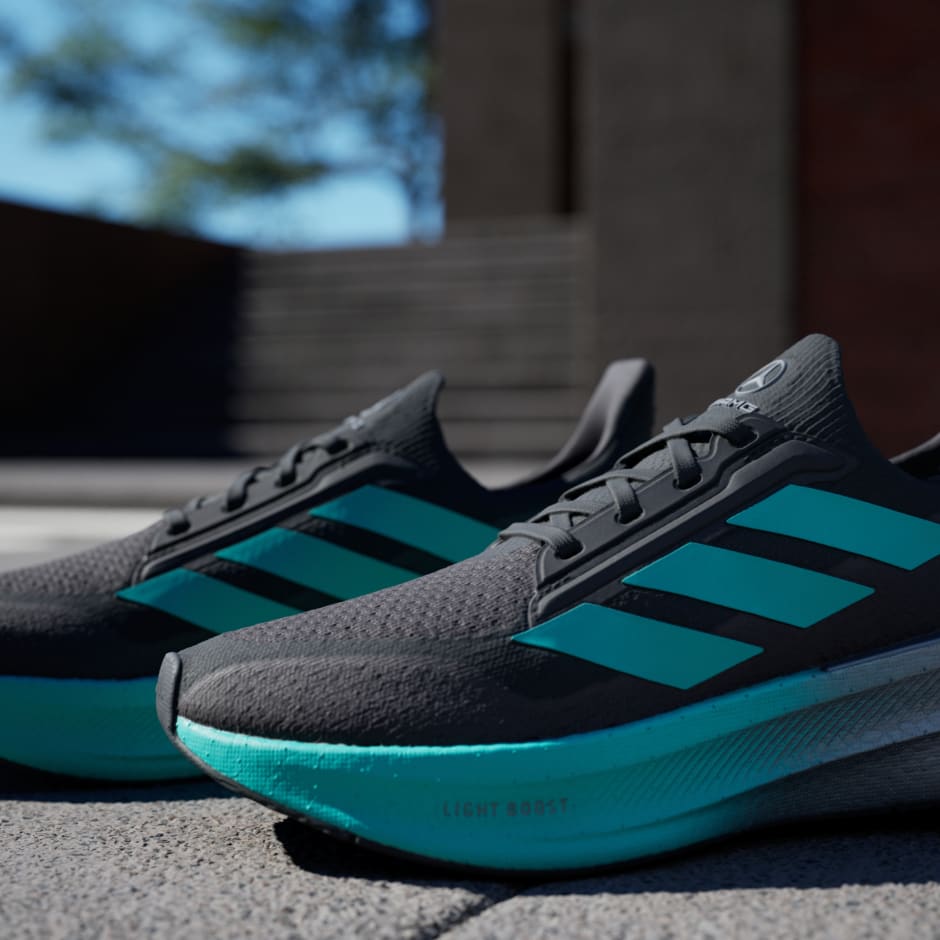 MERCEDES - AMG PETRONAS FORMULA ONE TEAM Ultraboost 5X M