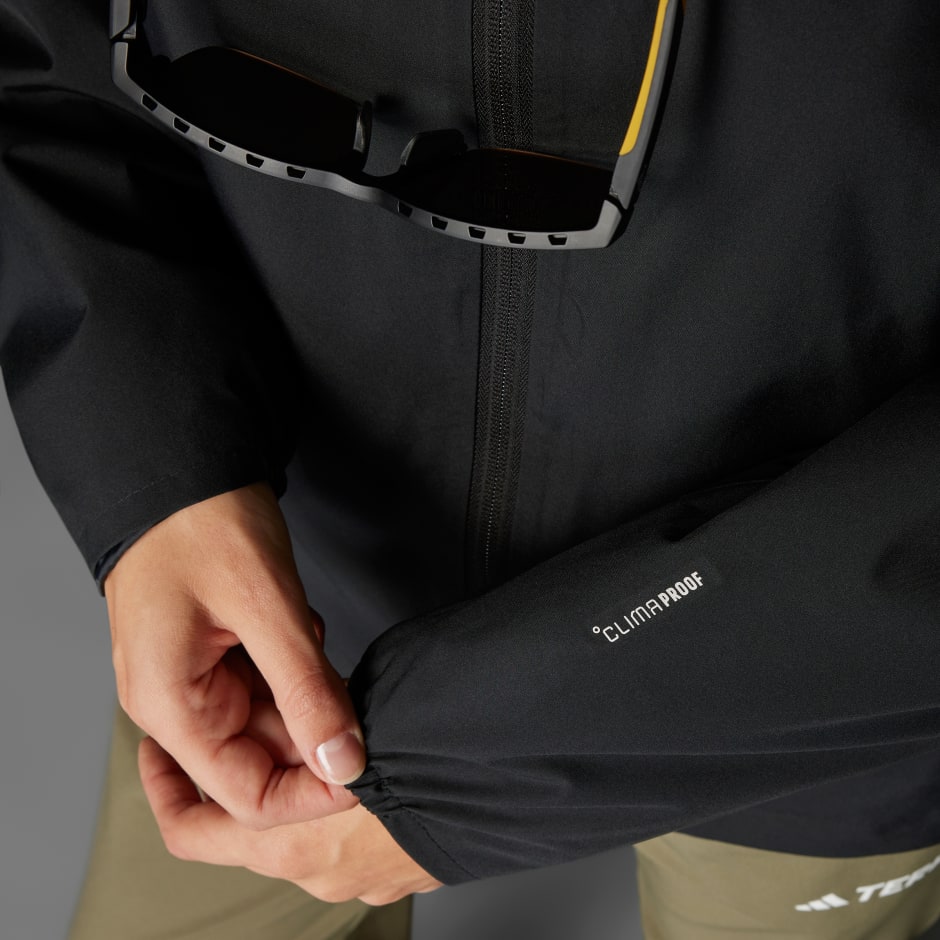 جاكيت Terrex Multi Essentials Three-In-One