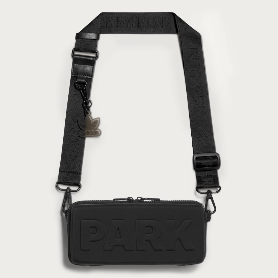 Adidas shoulder bag online 3d