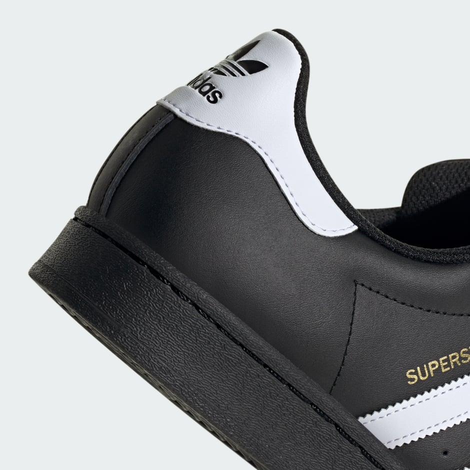 Superstars black outlet