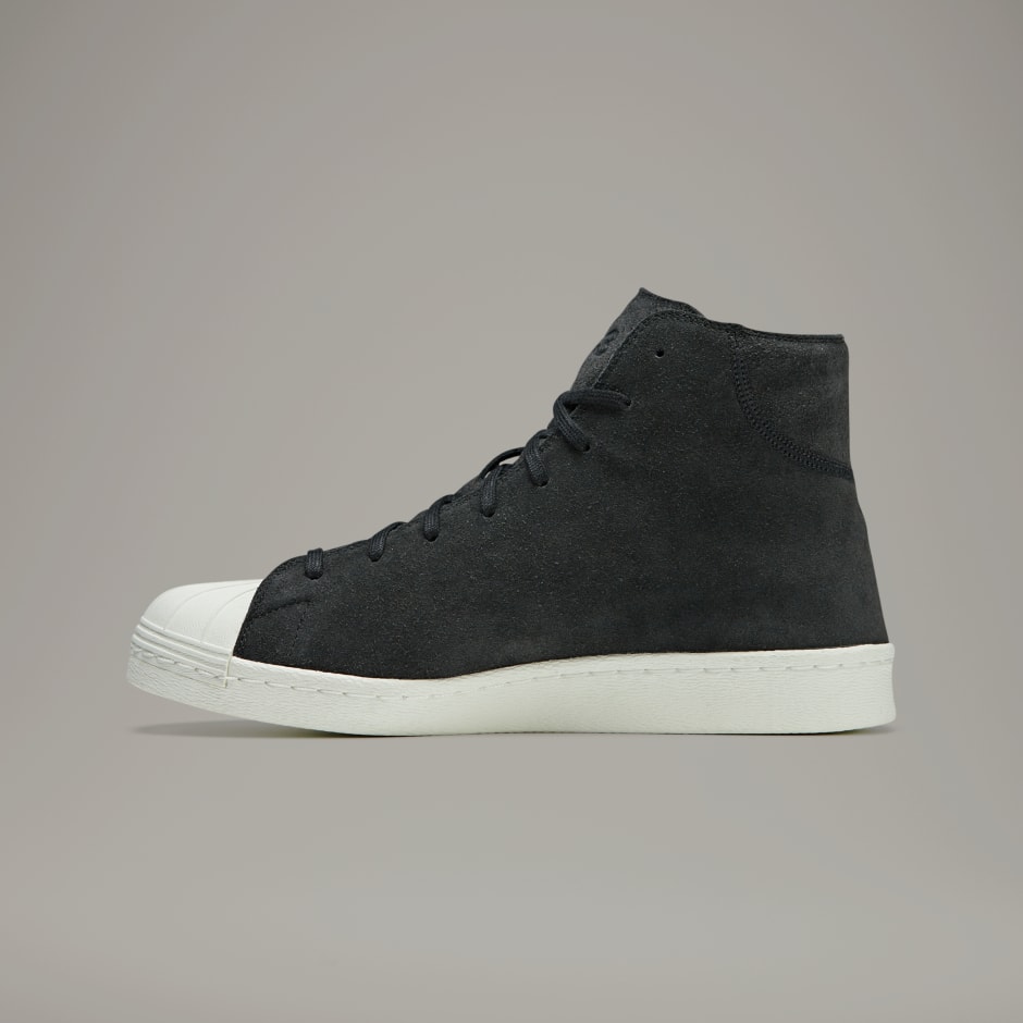 Y-3 Pro Model