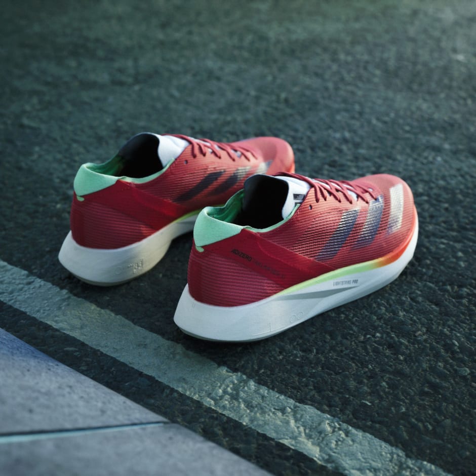 Adizero Takumi Sen 10 跑鞋