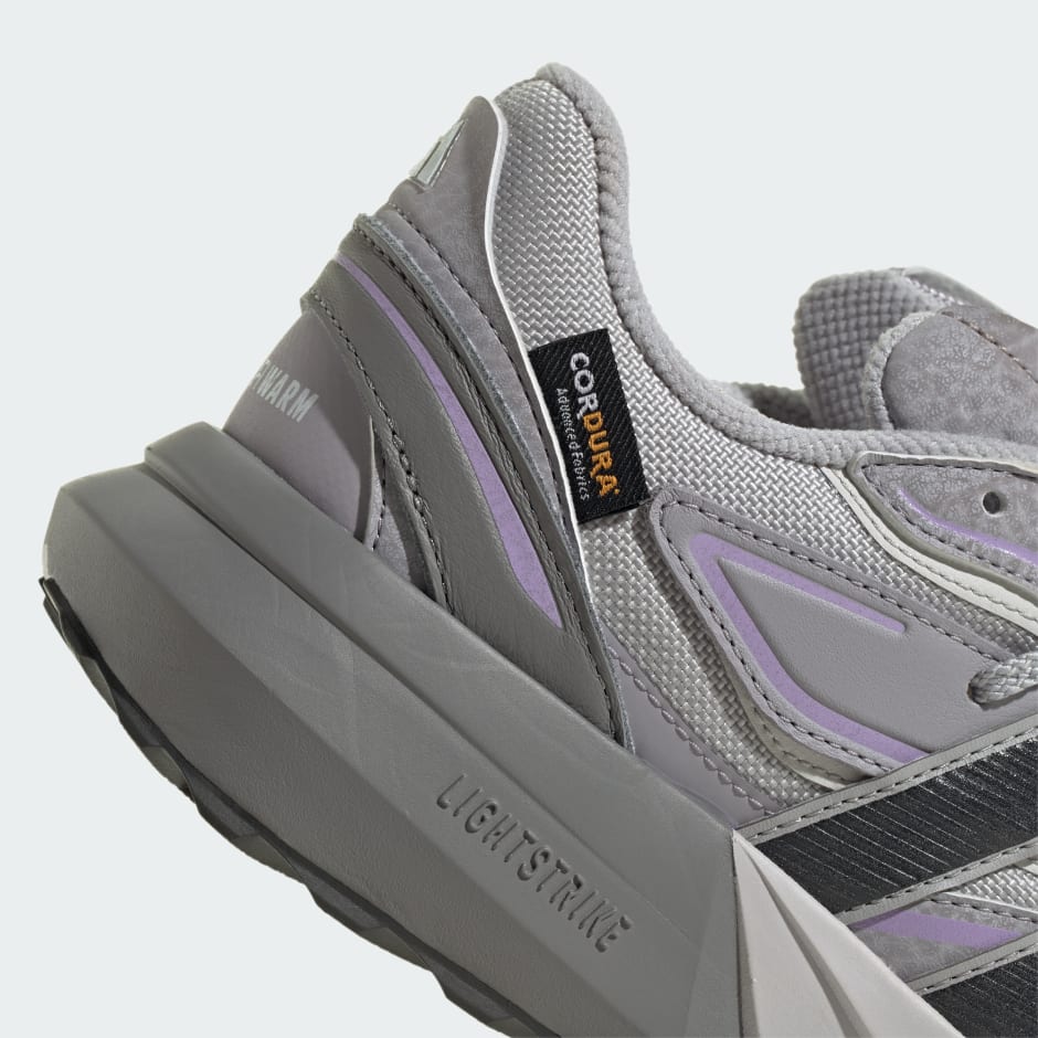 Chaussure Lightblaze ATR