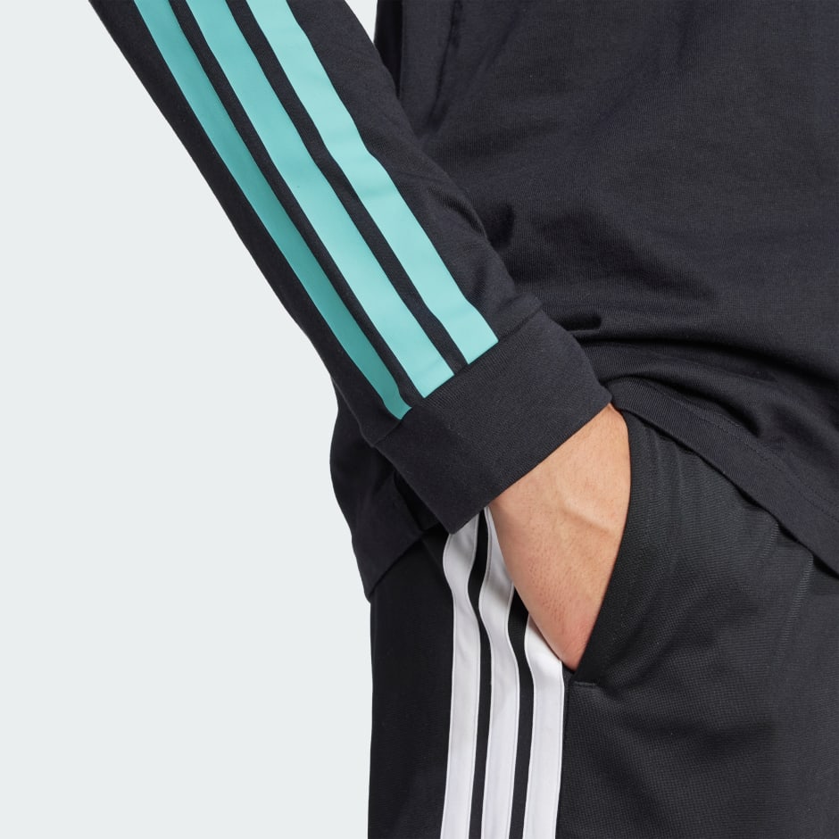 تي شيرت جرافيكي بأكمام طويلة من Color Script