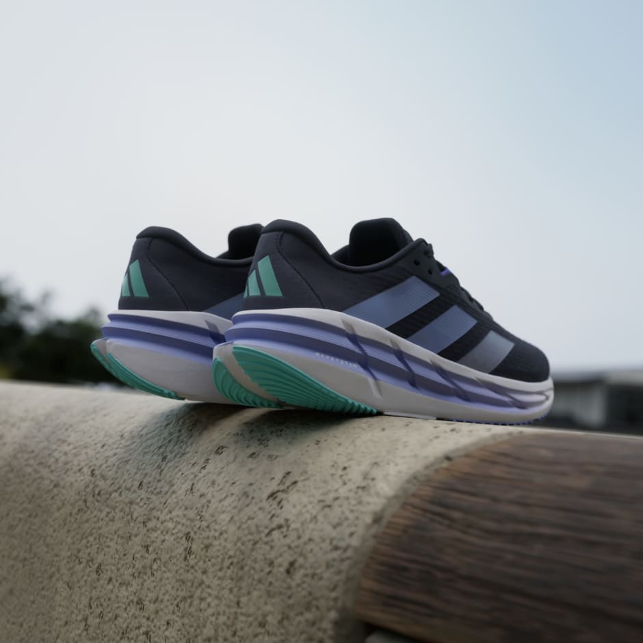 Adistar 3 Shoes