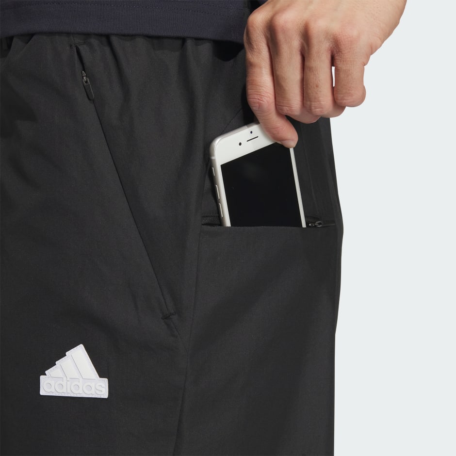 City Escape Woven Shorts