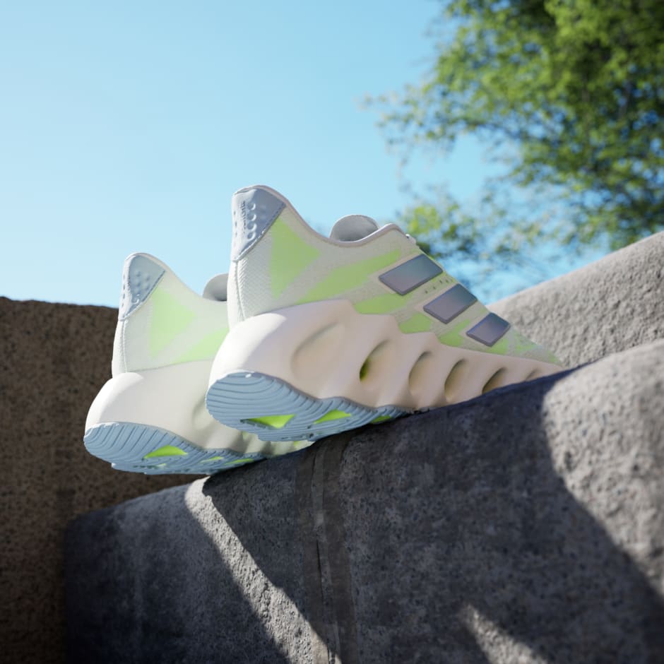Switch FWD Running Shoes