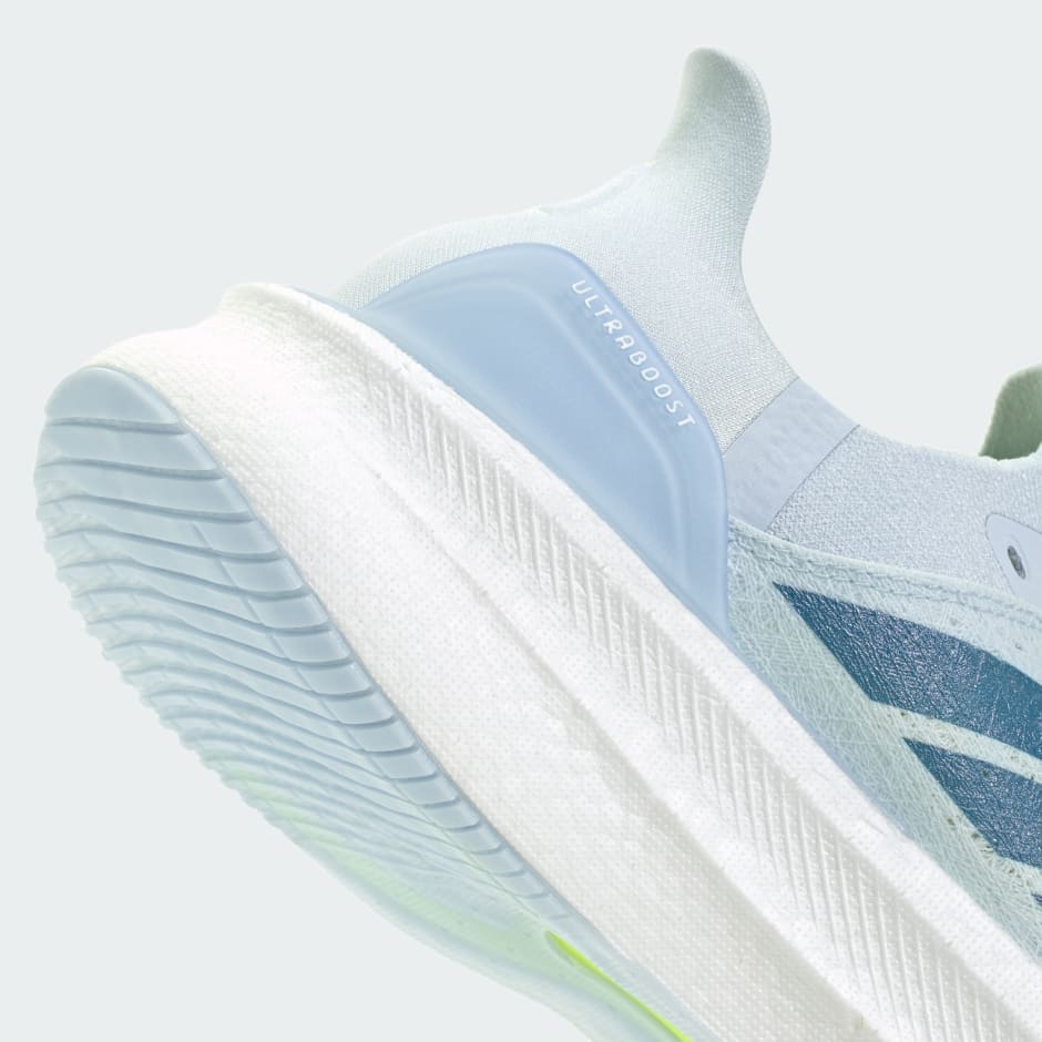 ULTRABOOST 5 STRUNG W