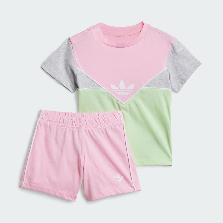 adidas Adicolor Shorts and Set - adidas KE Pink Tee 
