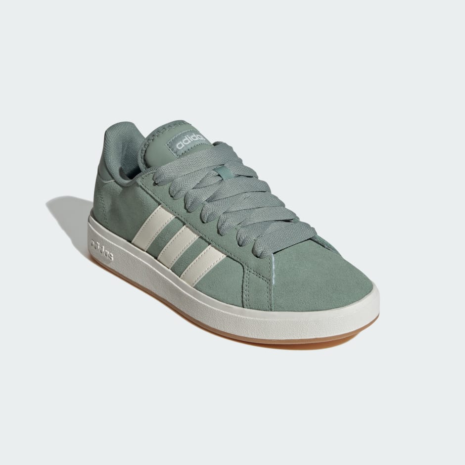 Grand Court Base 00s Shoes