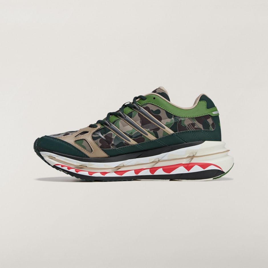 ADISTAR HRMY BAPE&reg; Trainers