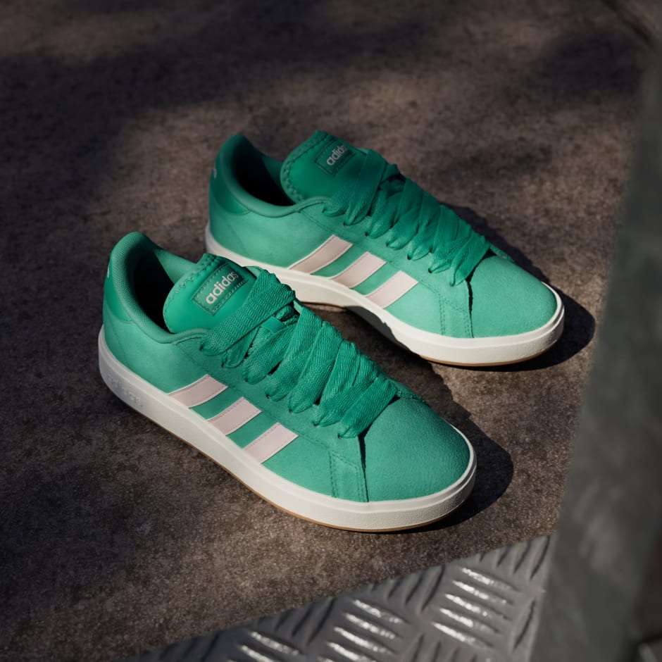 Tenisice Grand Court Base 00s