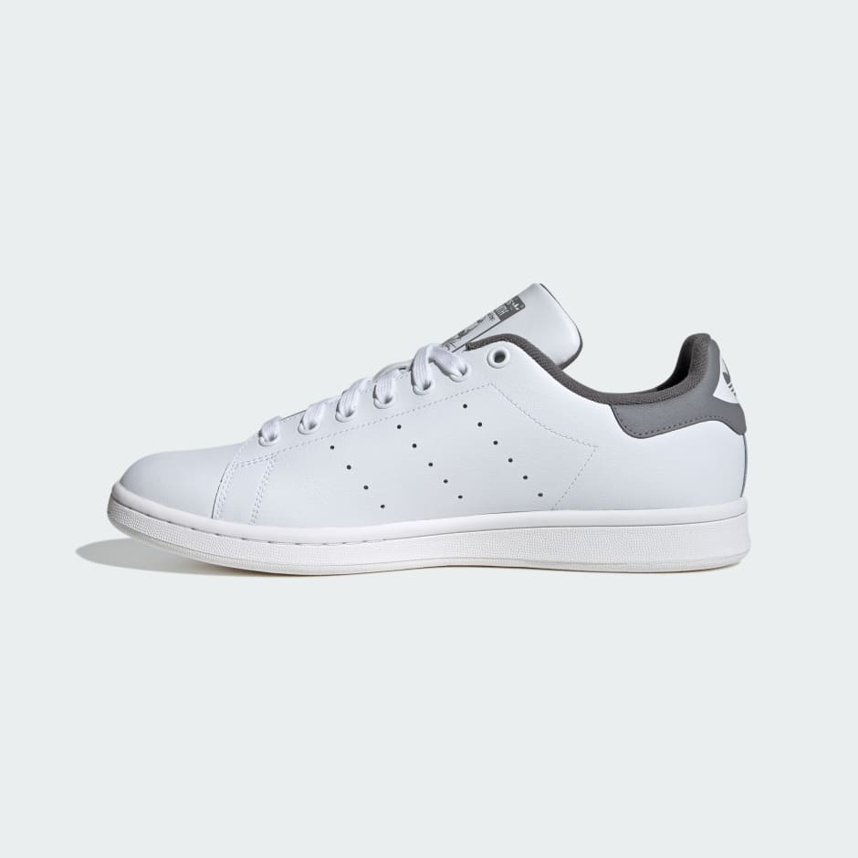 STAN SMITH