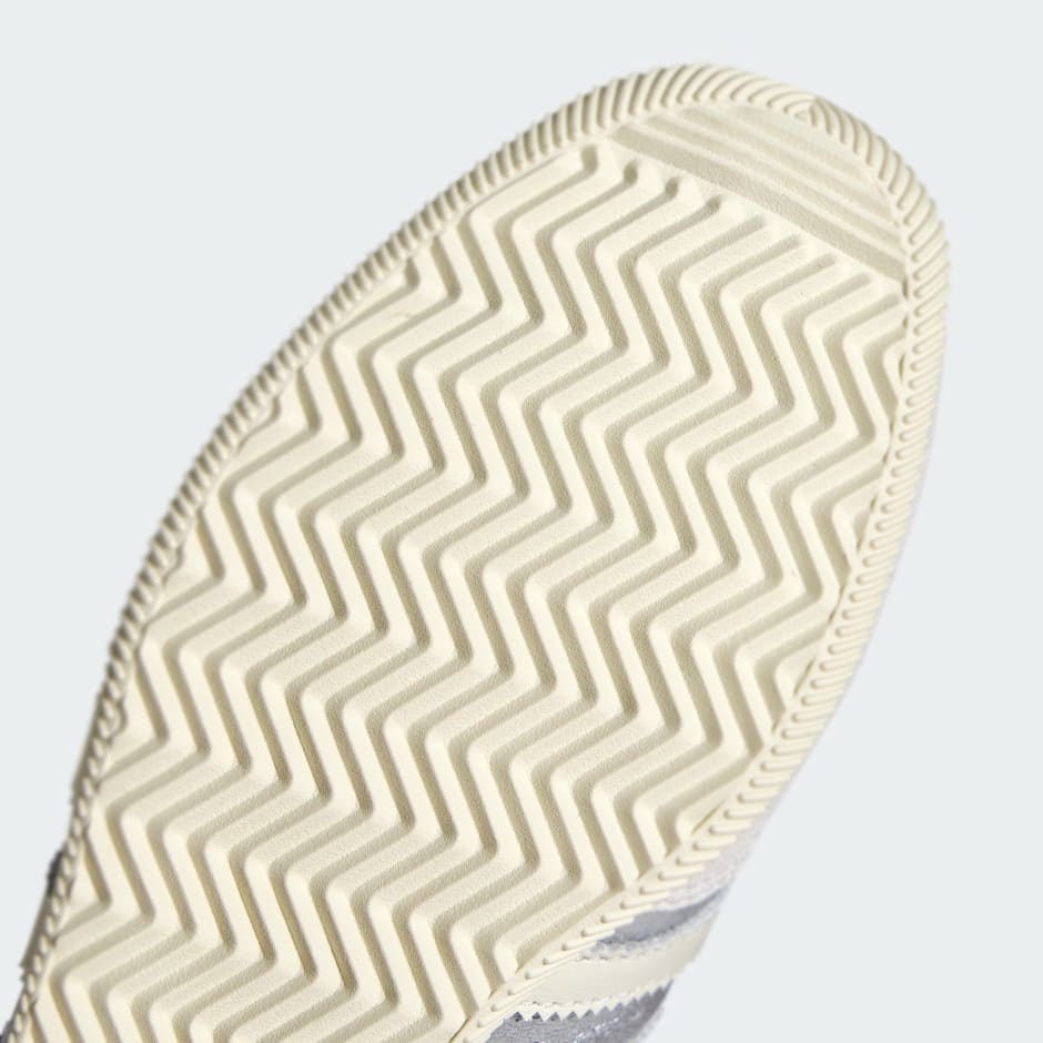 「Japan」運動鞋