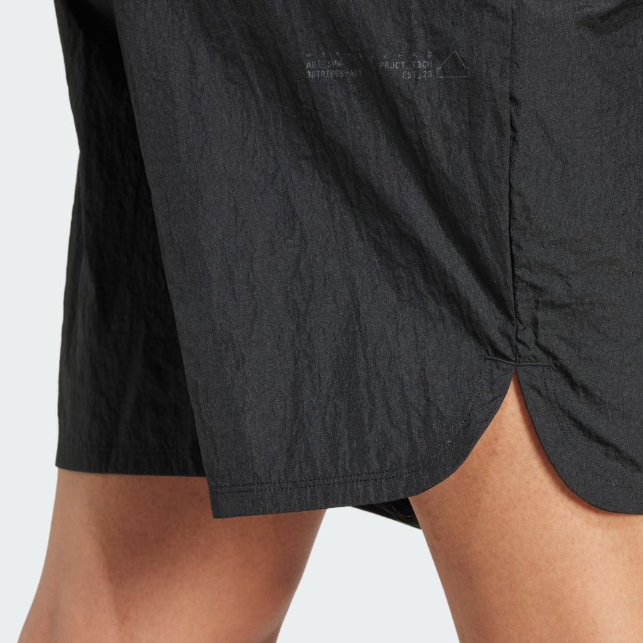 City Escape Woven Shorts