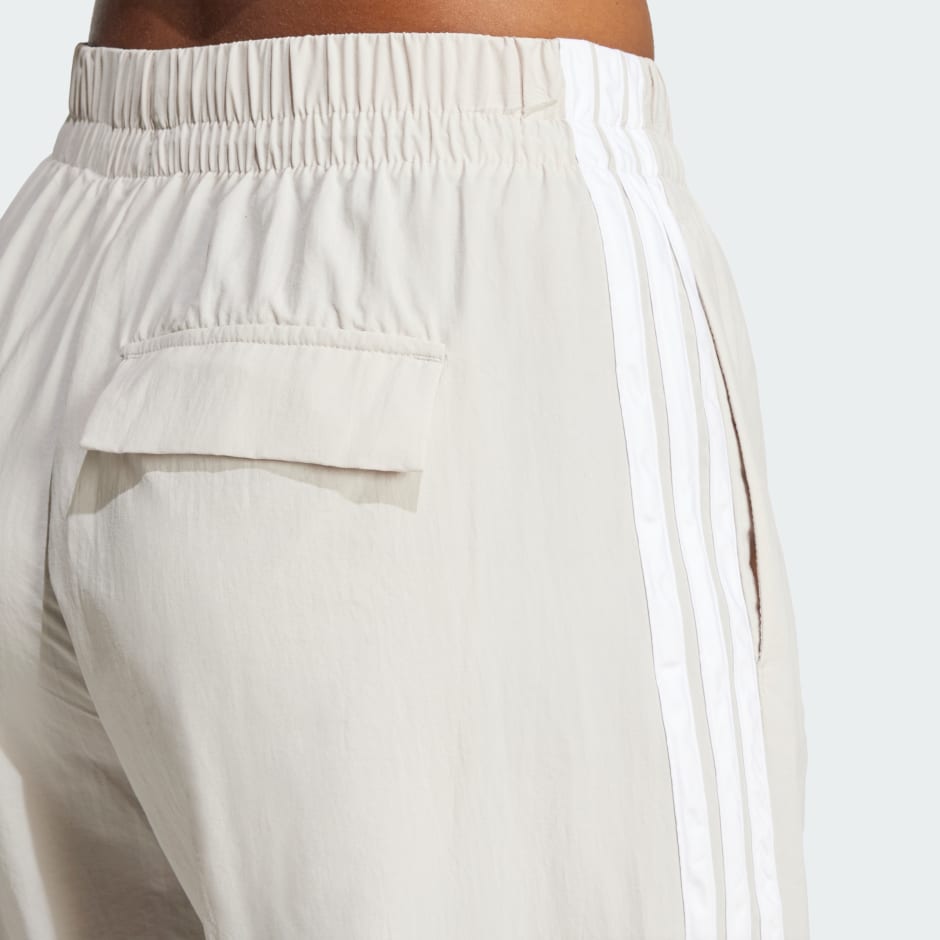 Essentials 3-Stripes Lifestyle Woven Parachute Pants