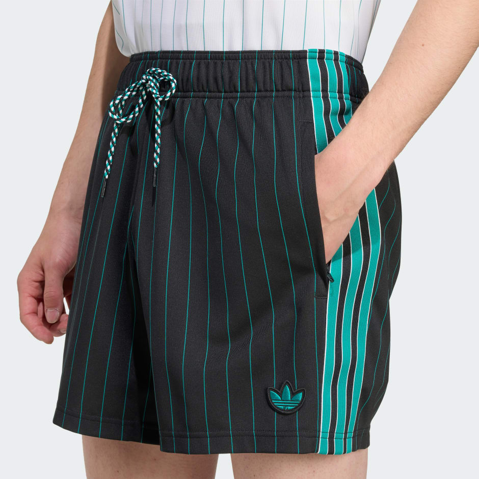 מכנסיים קצרים Liverpool FC Terrace Icons