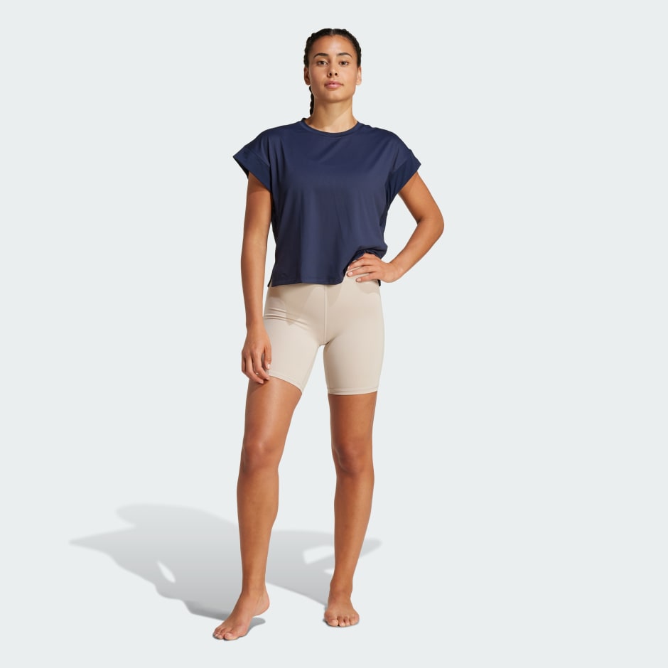 Studio Tee