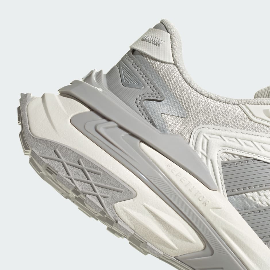 XLG Storm Edge Shoes