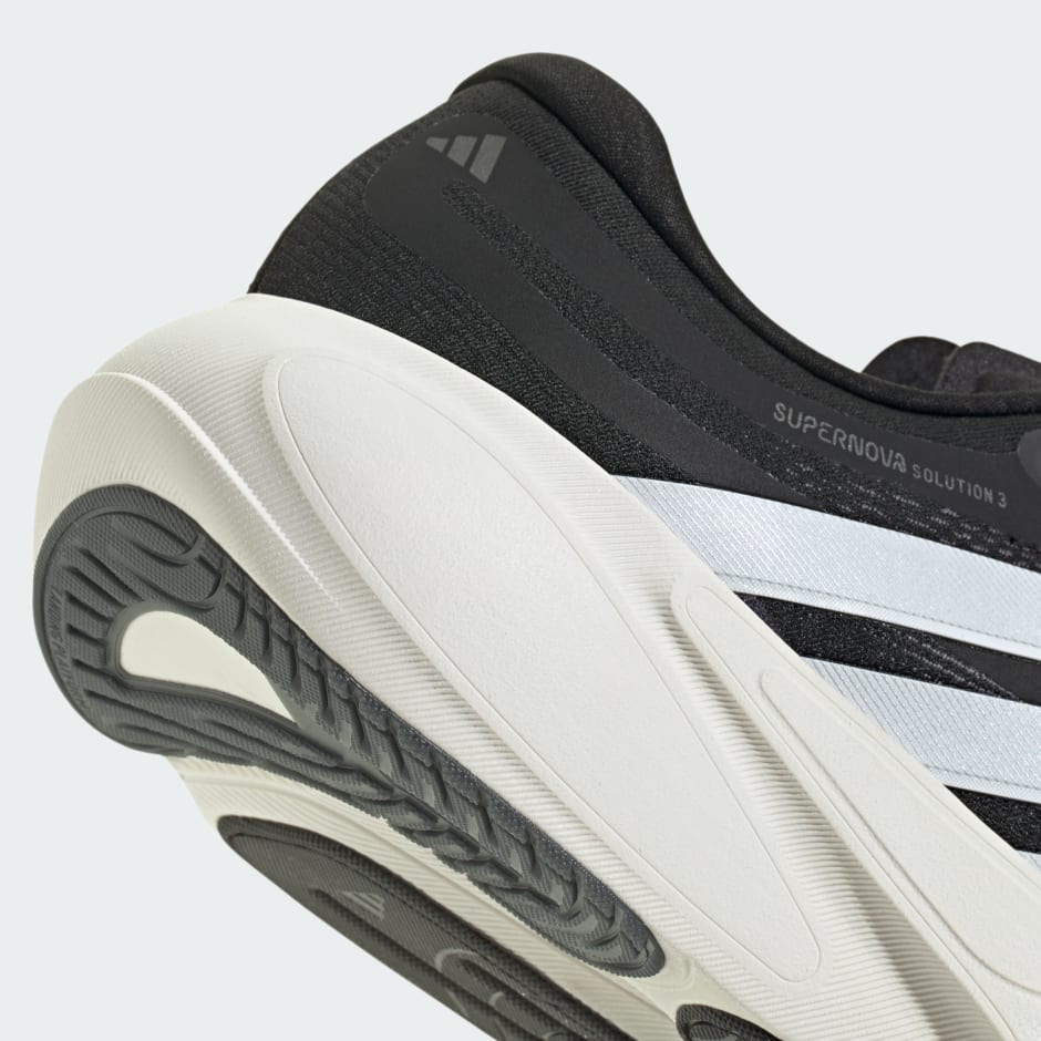 SUPERNOVA SOLUTION 3 RUNNING SHOES