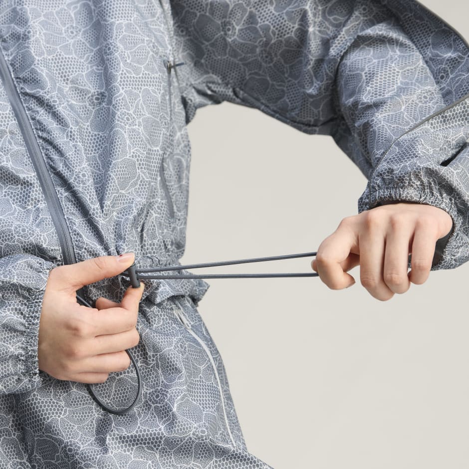 Jachetă de alergare adidas by Stella McCartney cu imprimeu