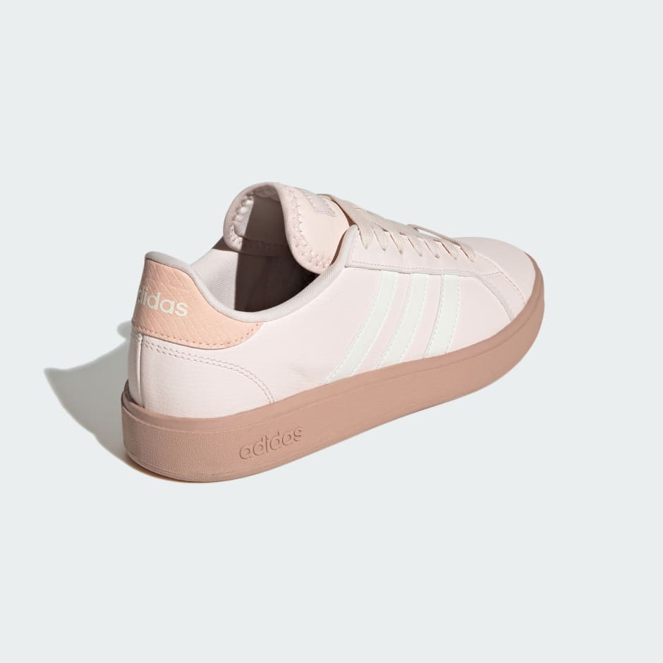 Pantofi Grand Court Base