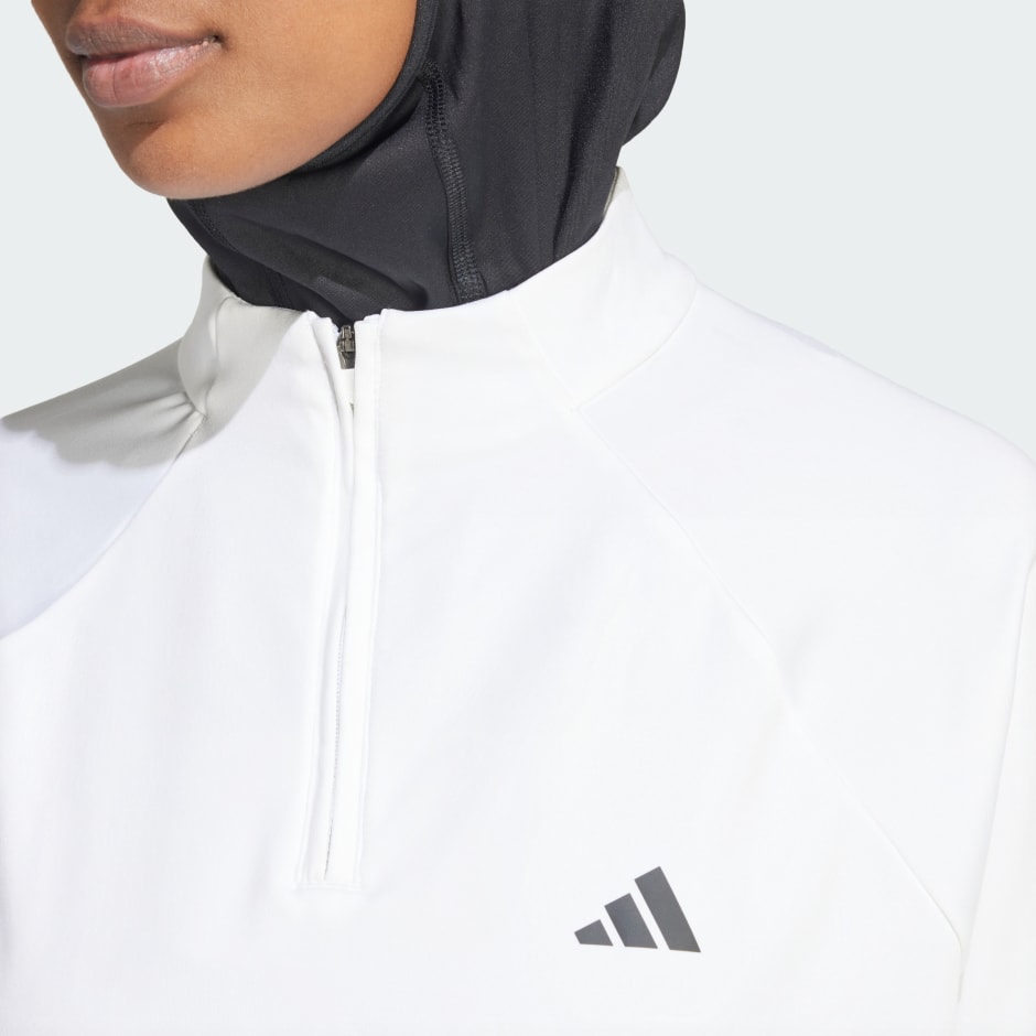 Train Essentials Minimal Branding 1/4-Zip Cover Up