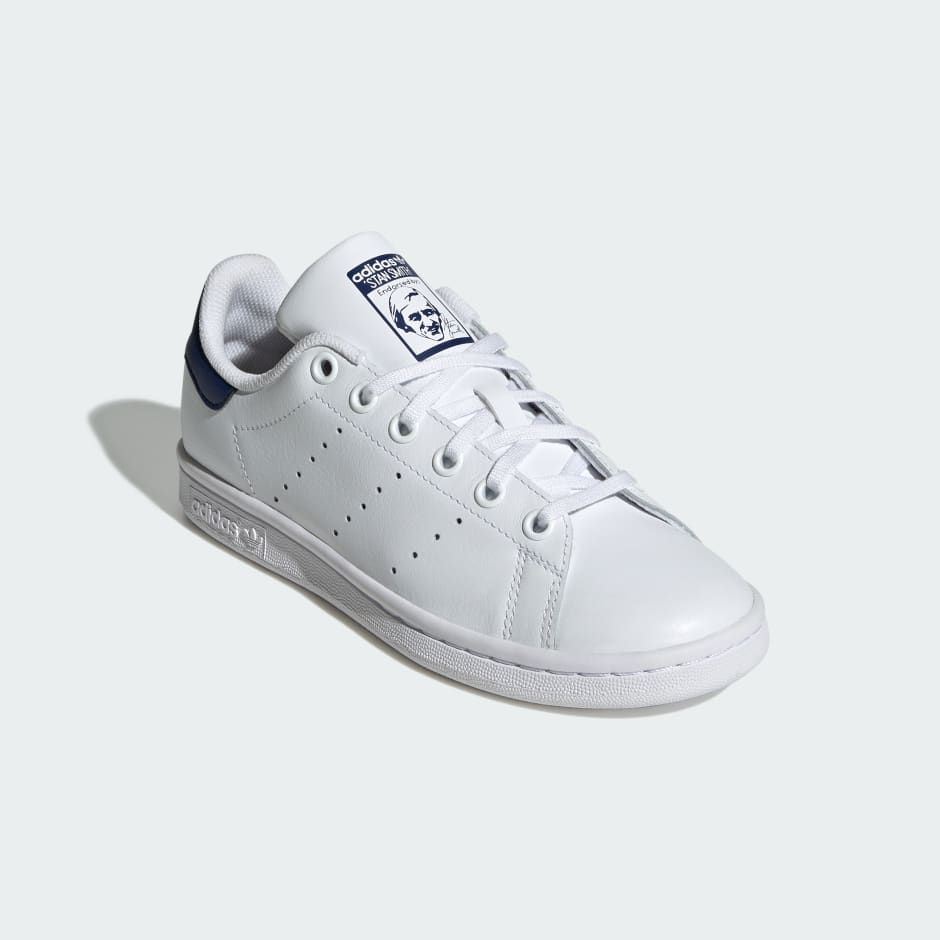 STAN SMITH J