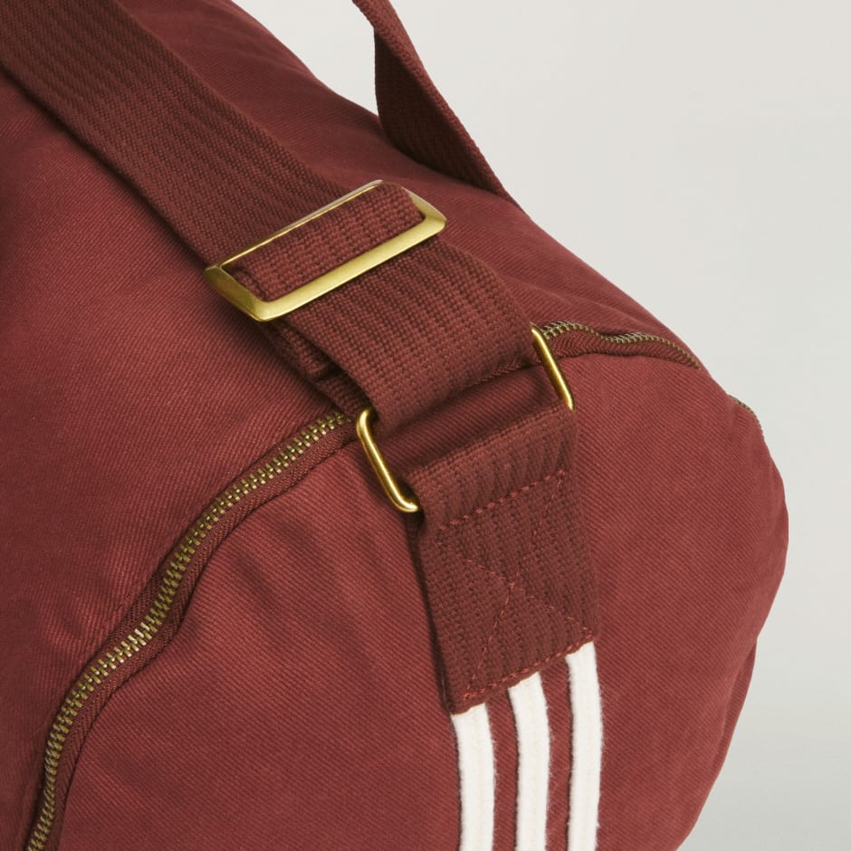 GEANTĂ CLOT BARREL BY EDISON CHEN