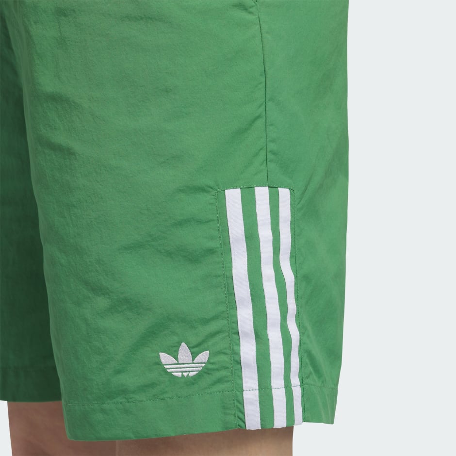 Skateboarding Water Short (Gender Neutral)