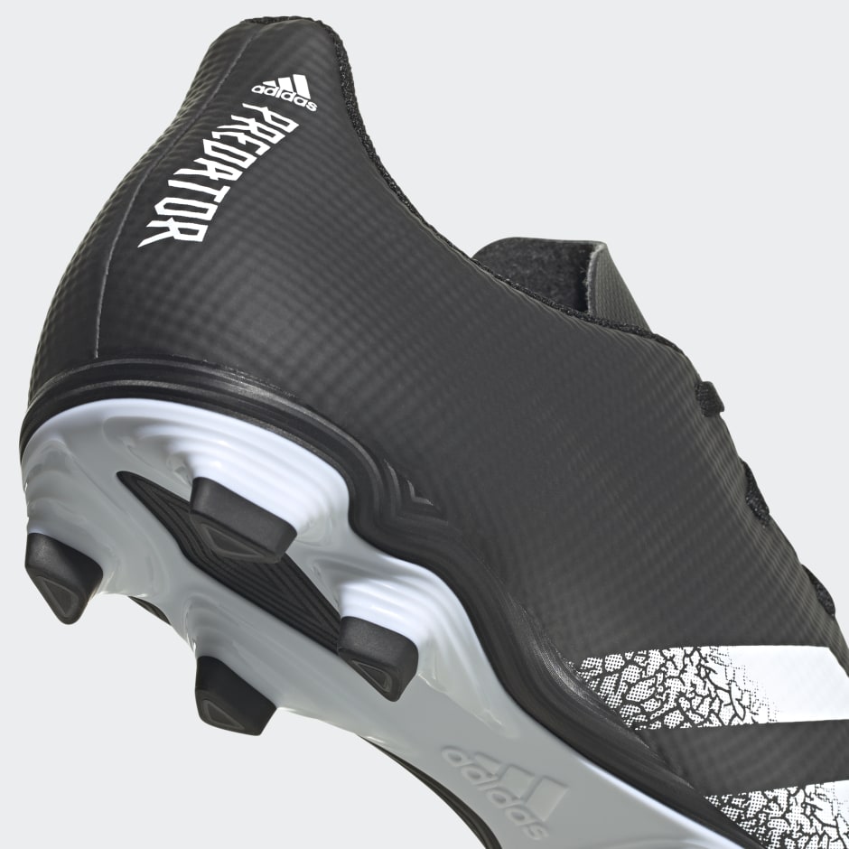 Predator Freak.4 Flexible Ground Boots