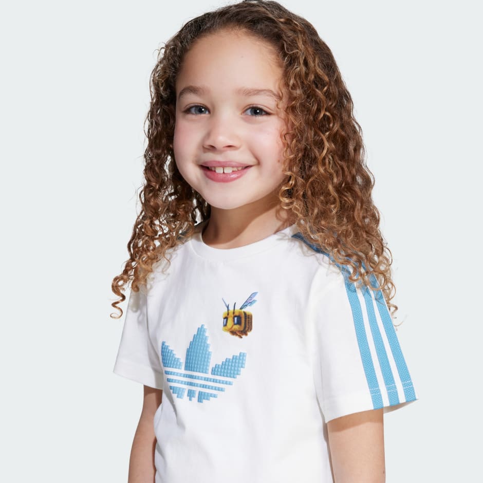 Set cu tricou și pantaloni scurți adidas Originals x Minecraft