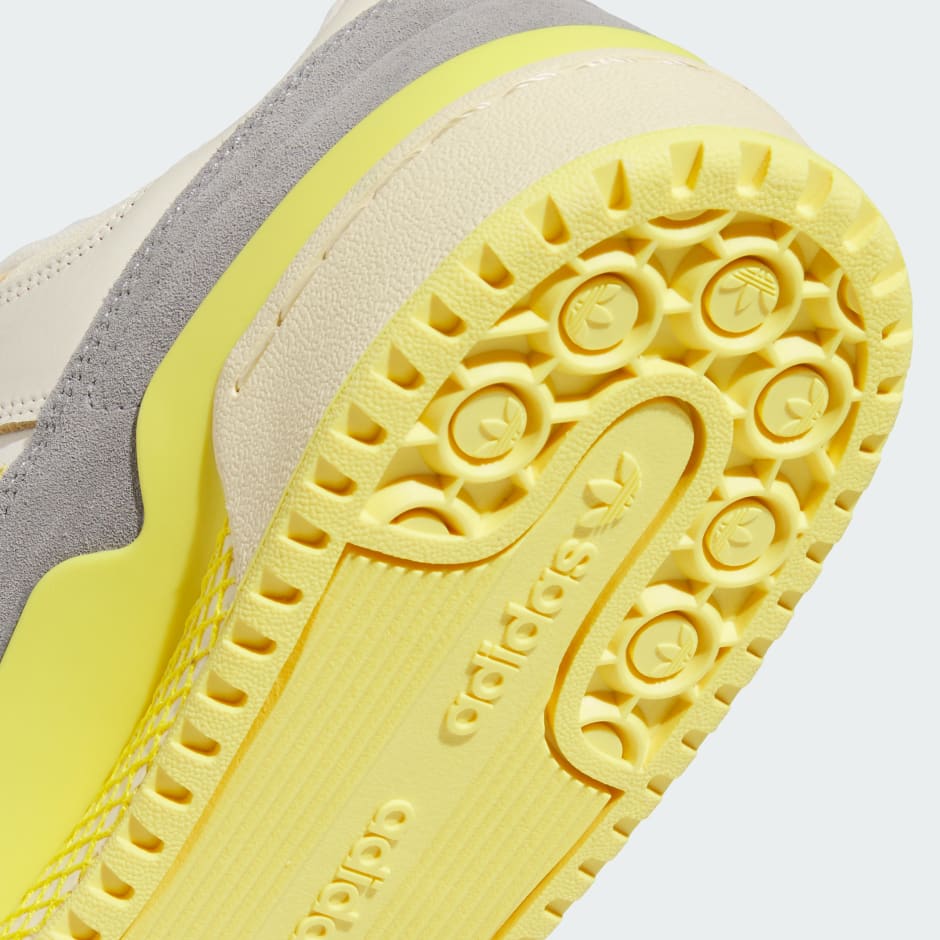 حذاء Forum Low CL