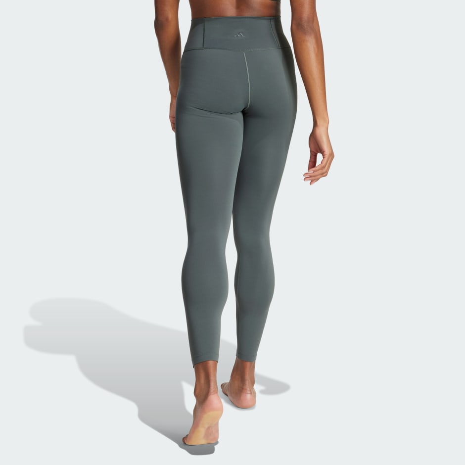 7/8 Length High Waisted Grey Leggings Made With 20 Recycled