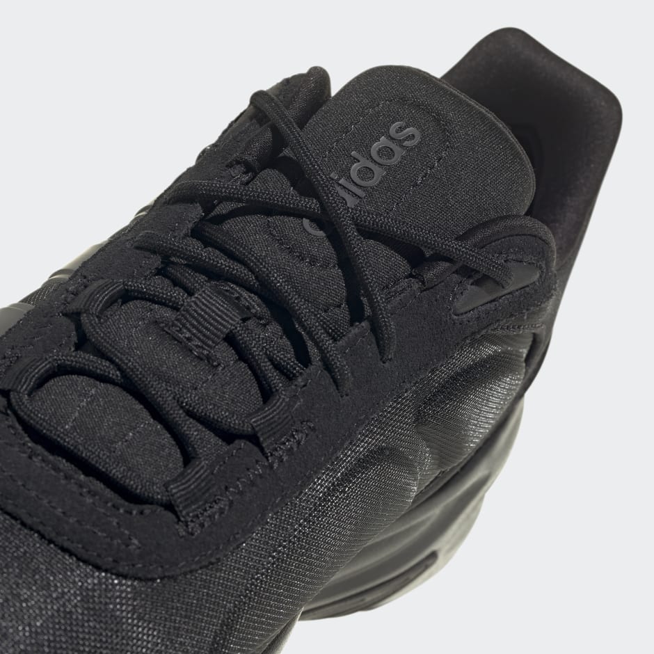 adidas Ozelle Cloudfoam Shoes - Black | adidas LK