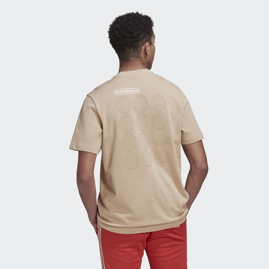 temerario pistola Norteamérica Men's Clothing - Graphic Ozworld Tee - Beige | adidas Oman