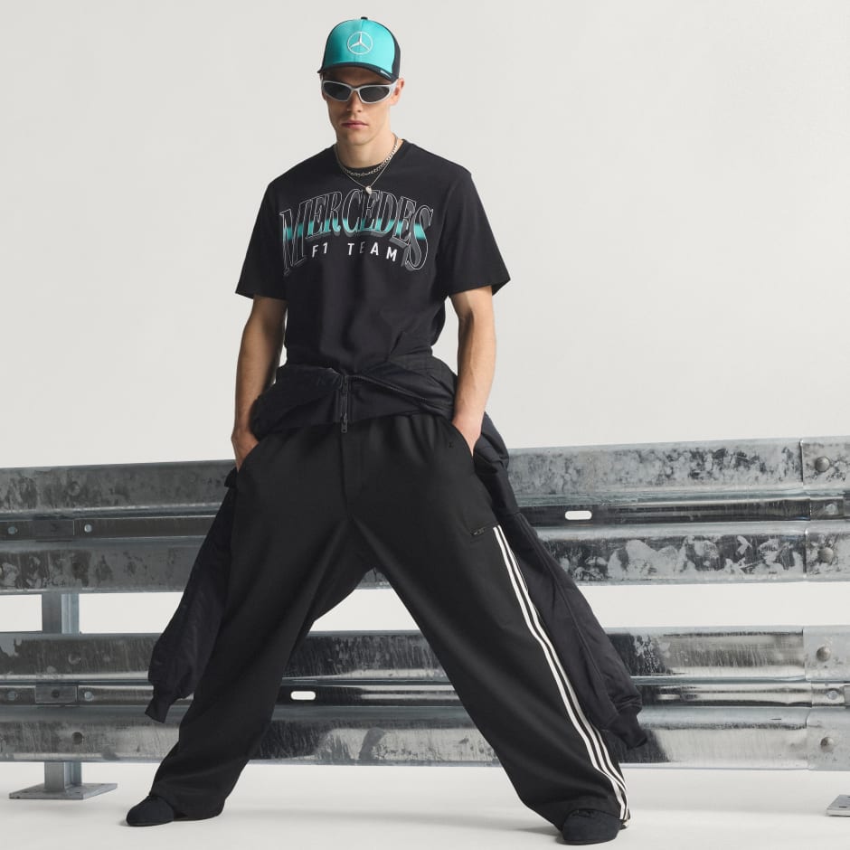 MERCEDES - AMG PETRONAS FORMULA ONE TEAM LAS VEGAS GRAPHIC TEE MEN