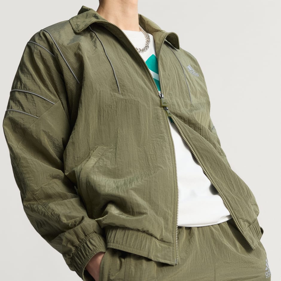 adidas 裝備運動風褸