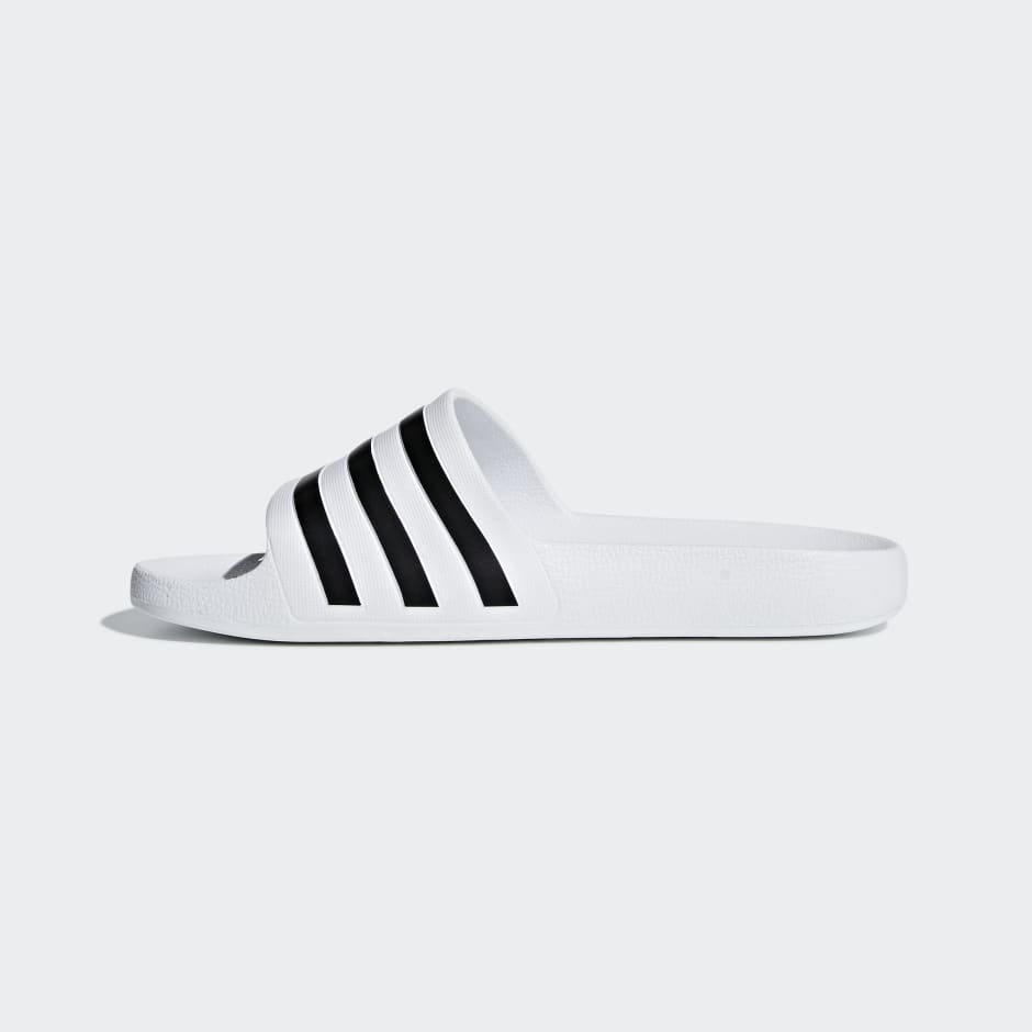 Tenen Romanschrijver Ik denk dat ik ziek ben adidas Adilette Aqua Slides - White | adidas BH