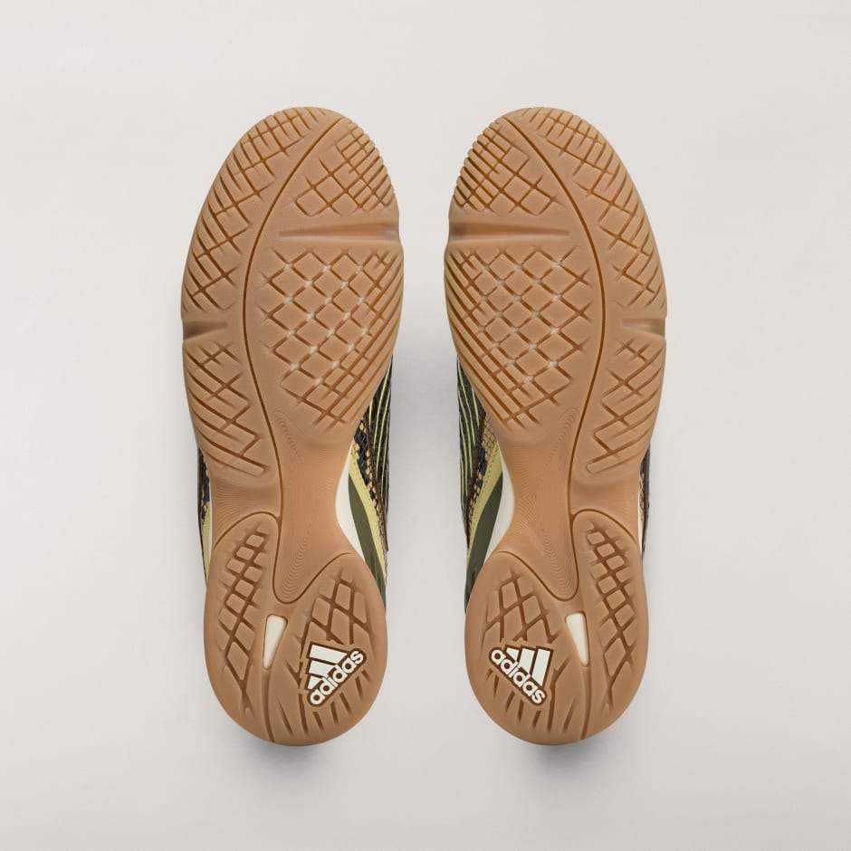 F50.7 SALA C5 CONSORTIUM Shoes