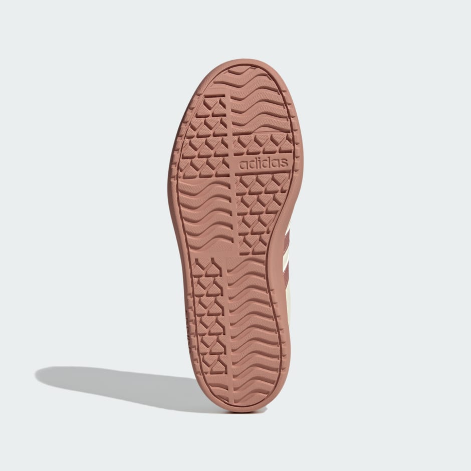 VL Court Bold Shoes