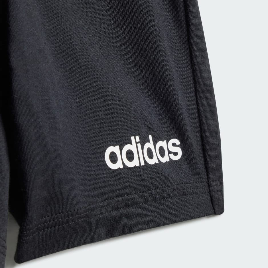 Set cu tricou Essentials pentru copii