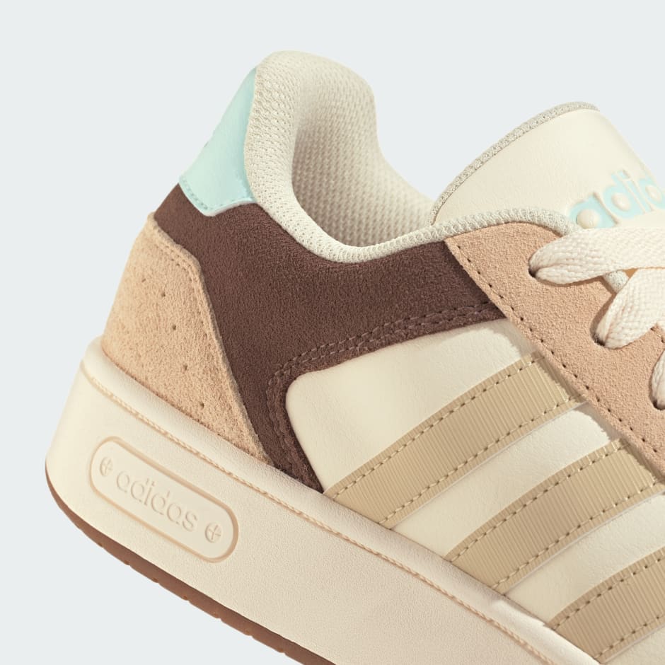 D-Pad Classic Basketball Shoes