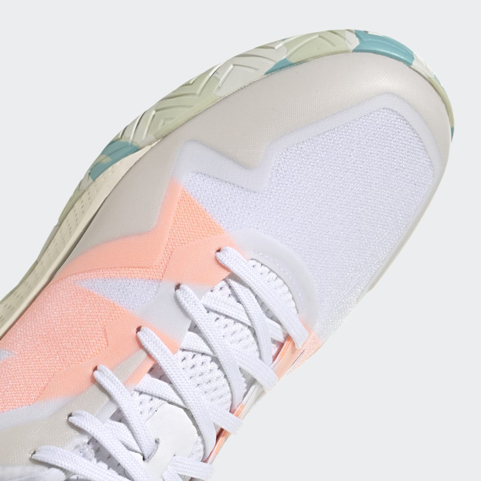 Defiant Speed Tennis Shoes